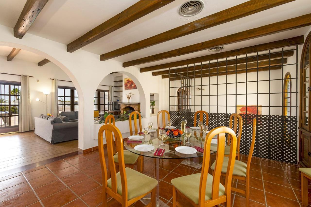 Villa Nikki By Villa Plus Puerto del Carmen  Exterior photo